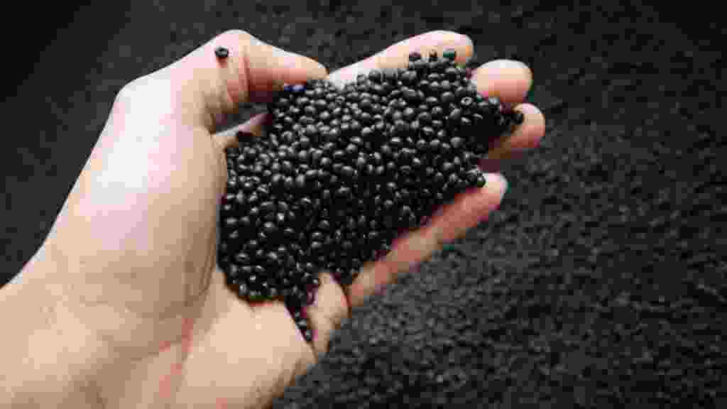 Plastic,Pellets,For,Production,plastic,Polymer,Dye,Granules,Color,Black